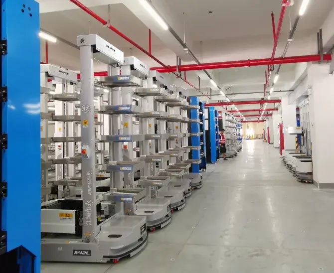 jnby return warehouse robots