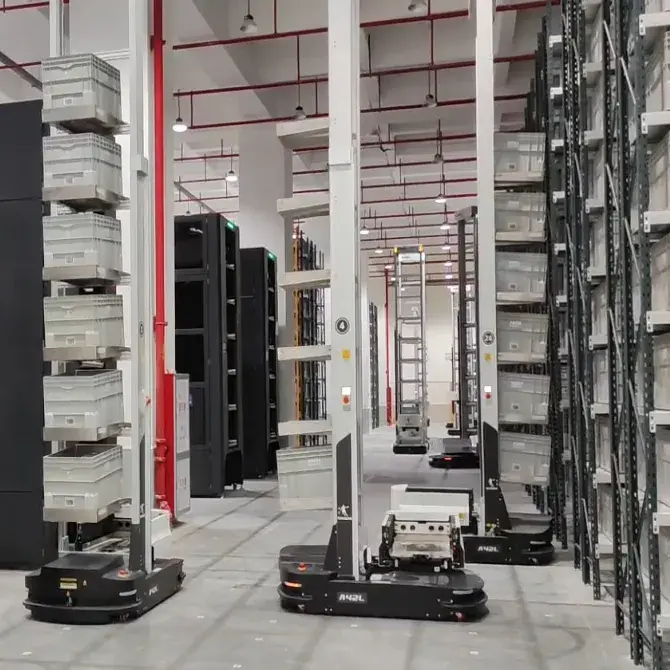 qiaodan apparel logistics center robots